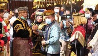 Al Haris Terima Gelar Adat Depati Mudo Terawang Lidah Payung Negeri